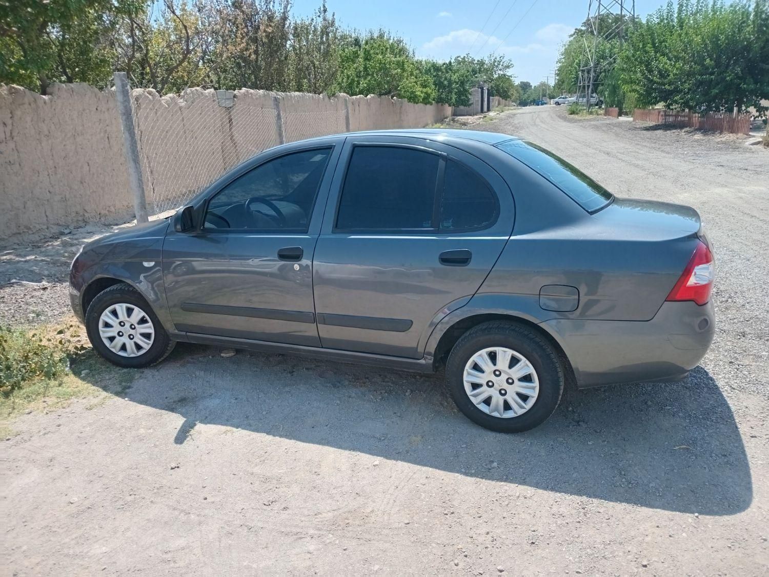 تیبا صندوق دار SX - 1395