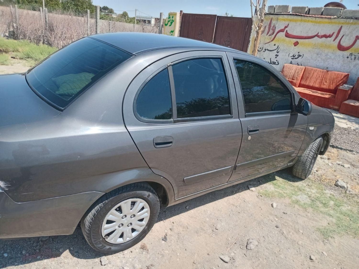 تیبا صندوق دار SX - 1395