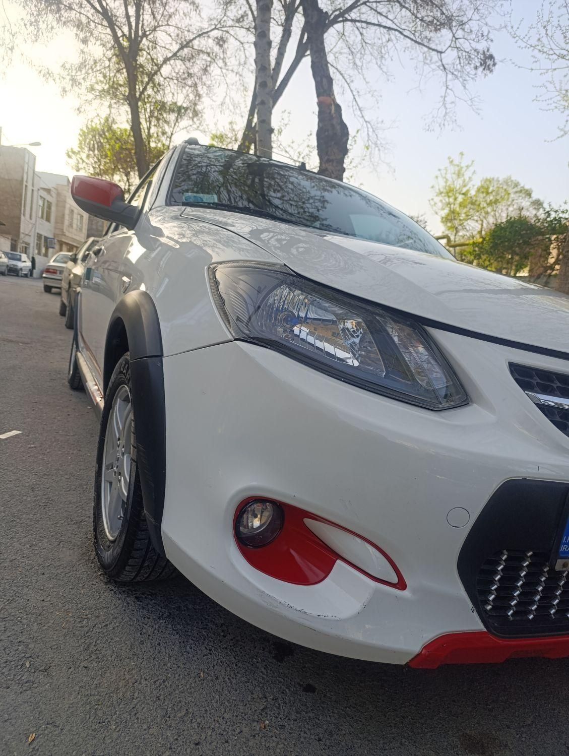 خودرو کوییک، R آگهی ann_19345073