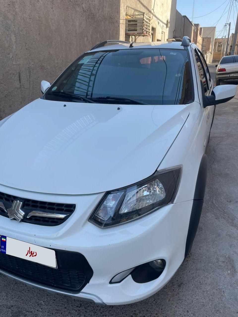 خودرو کوییک، معمولی آگهی ann_19345166