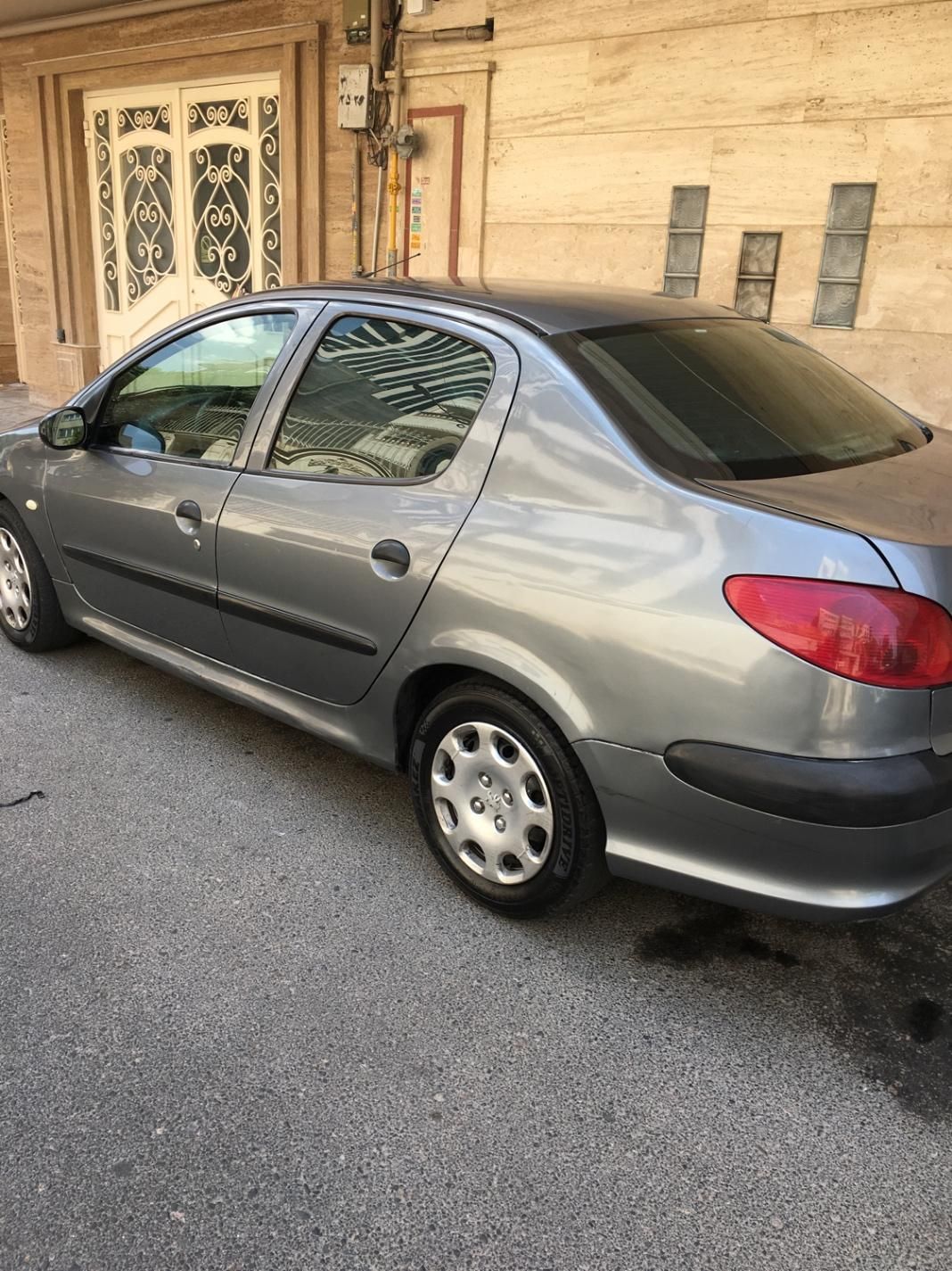 پژو ۲۰۶ صندوق دار v8 - 1386