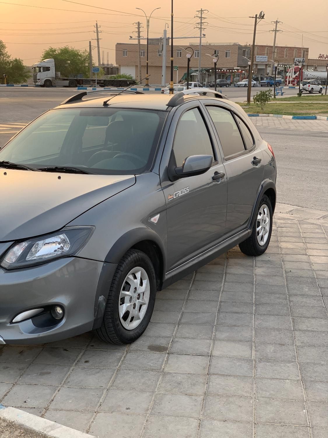 خودرو کوییک، معمولی آگهی ann_19345215