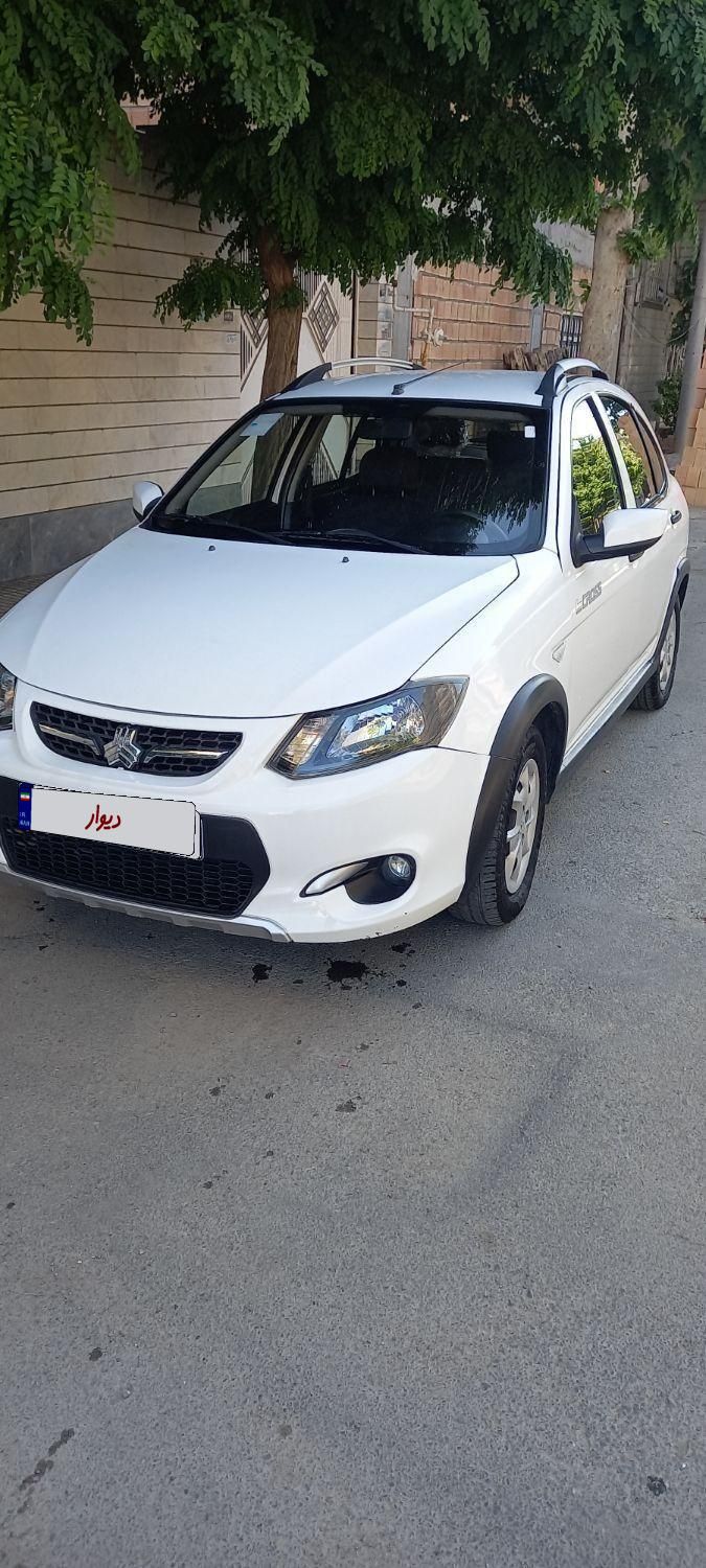خودرو کوییک، معمولی آگهی ann_19345282