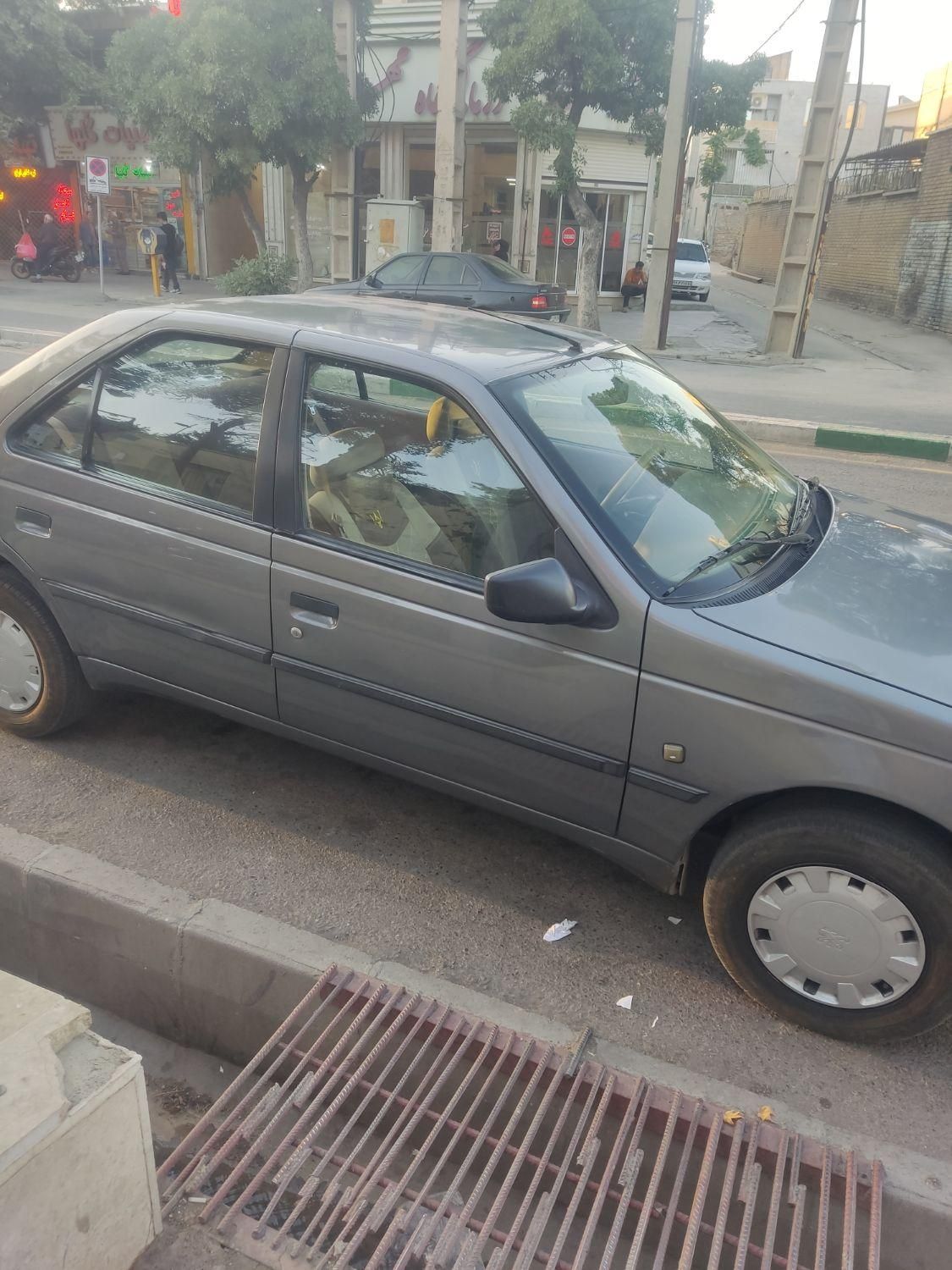 پژو 405 GLX - 1390