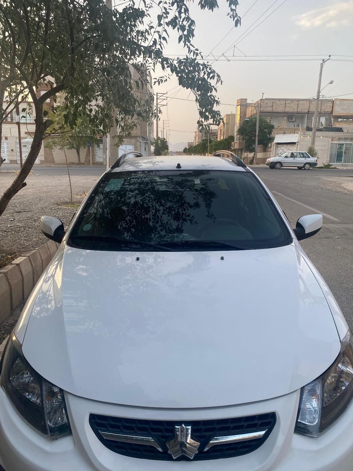 خودرو کوییک، معمولی آگهی ann_19345424