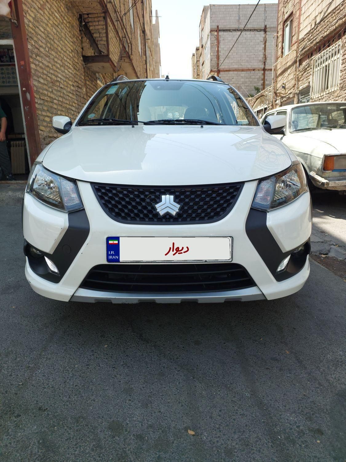 خودرو کوییک، S آگهی ann_19345502