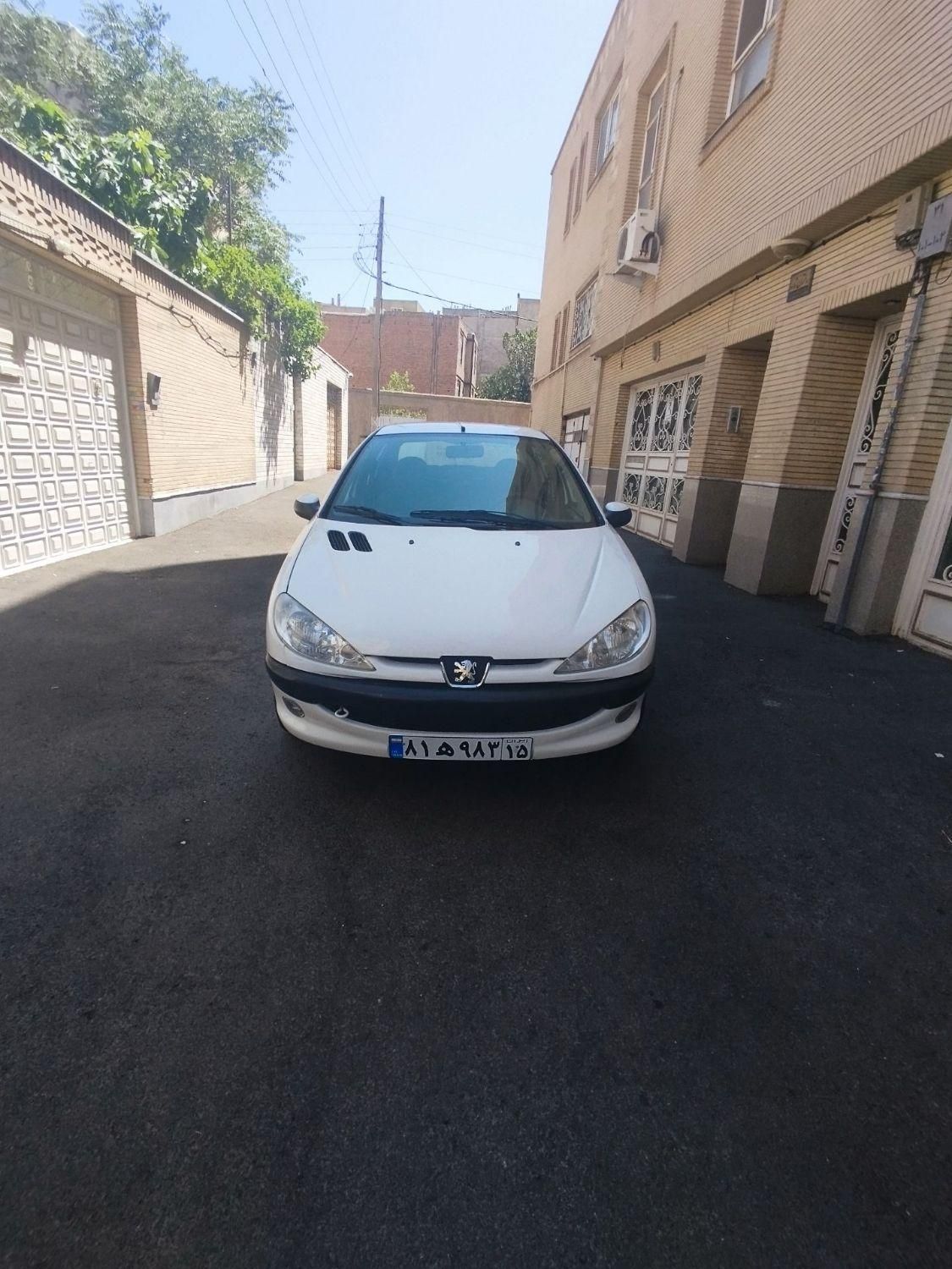 پژو ۲۰۶ صندوق دار v8 - 1394