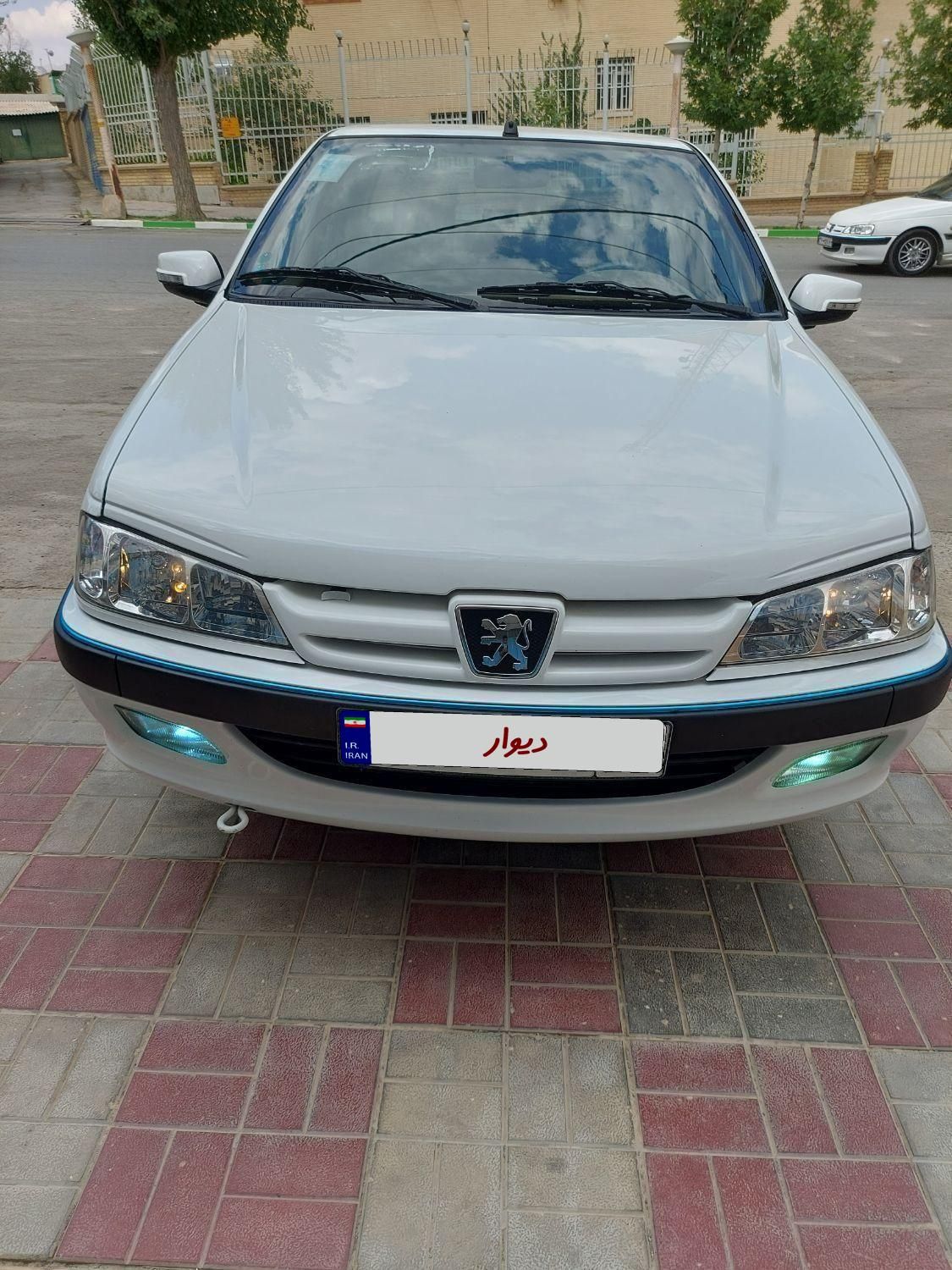 خودرو پژو، پارس آگهی ann_19345531