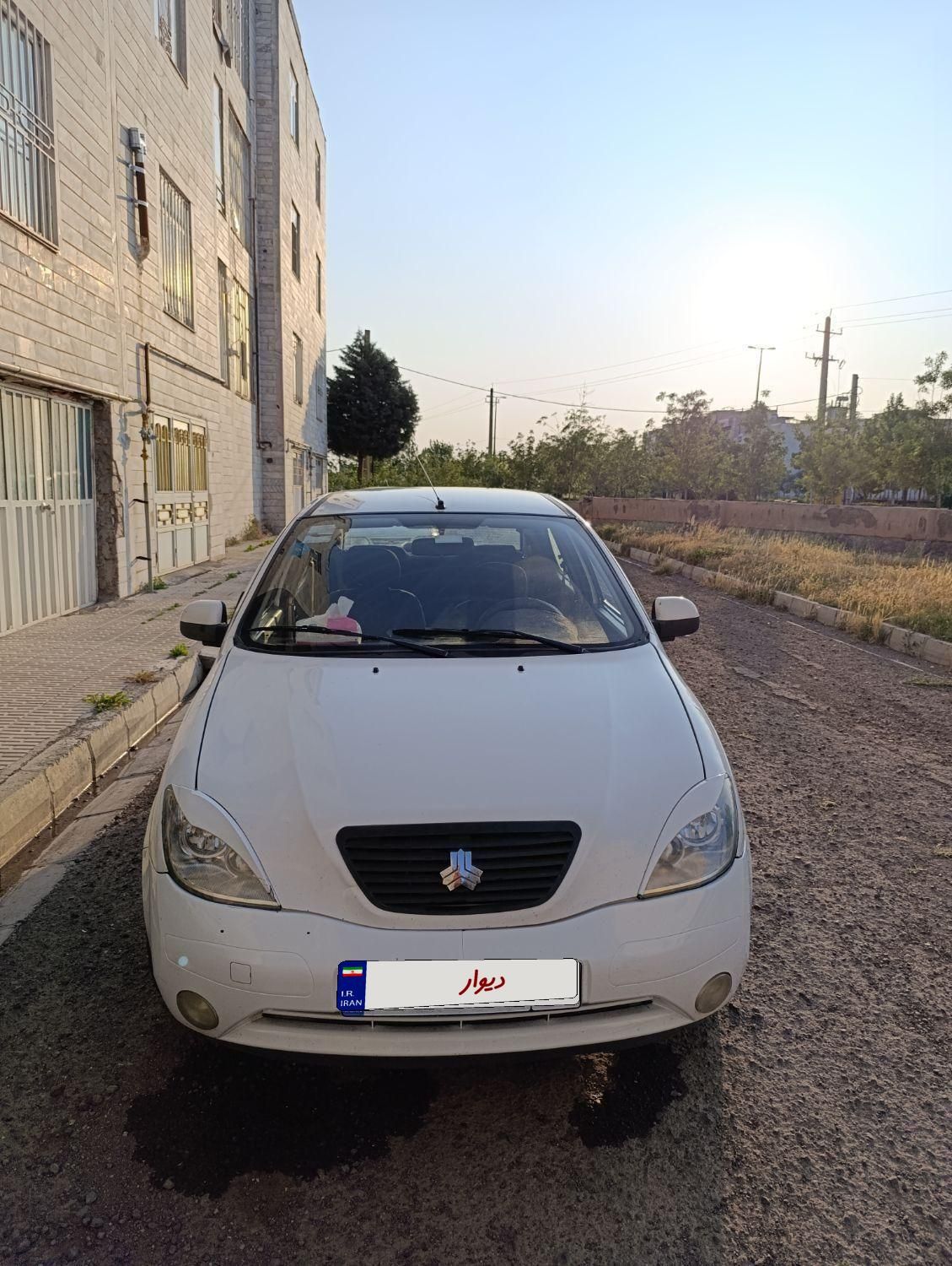 تیبا صندوق دار EX - 1392