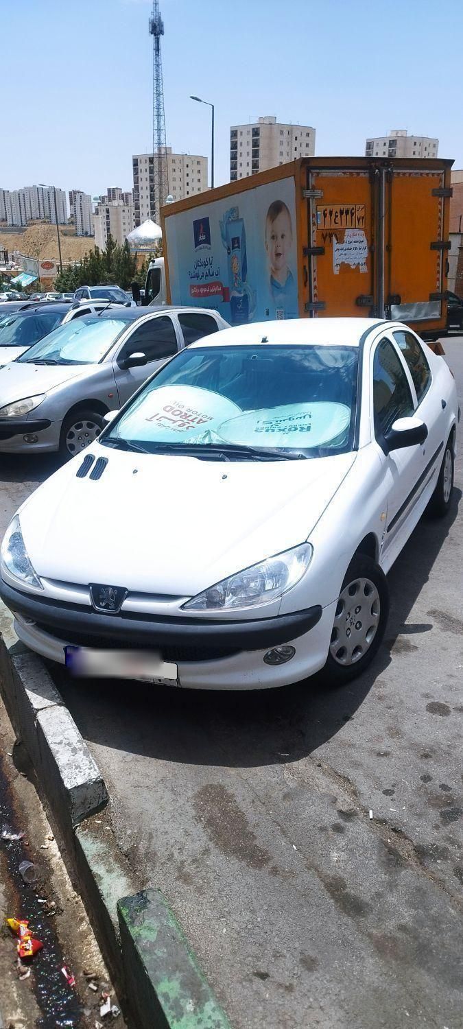 پژو ۲۰۶ صندوق دار v8 - 1397