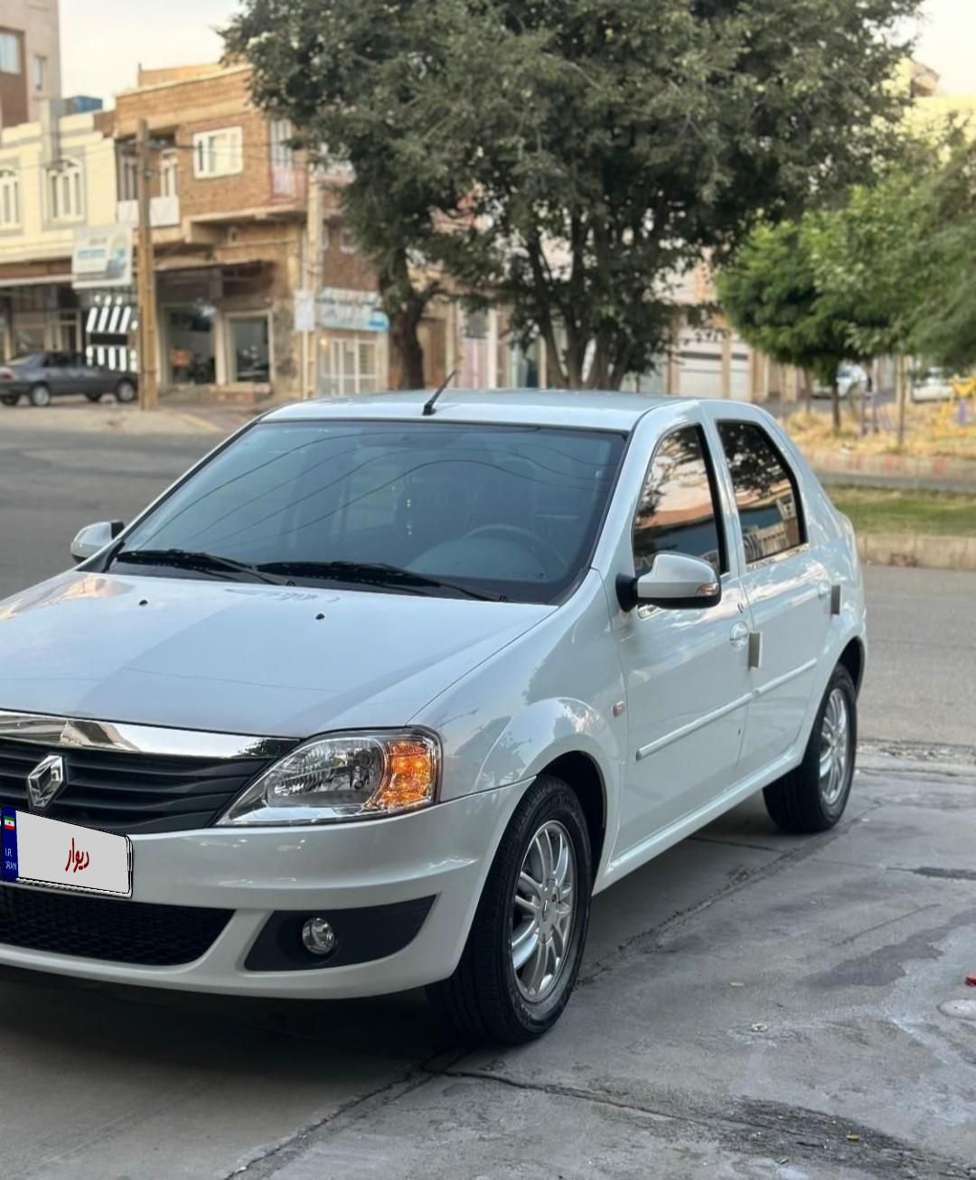 خودرو رنو، تندر 90 پلاس آگهی ann_19345678
