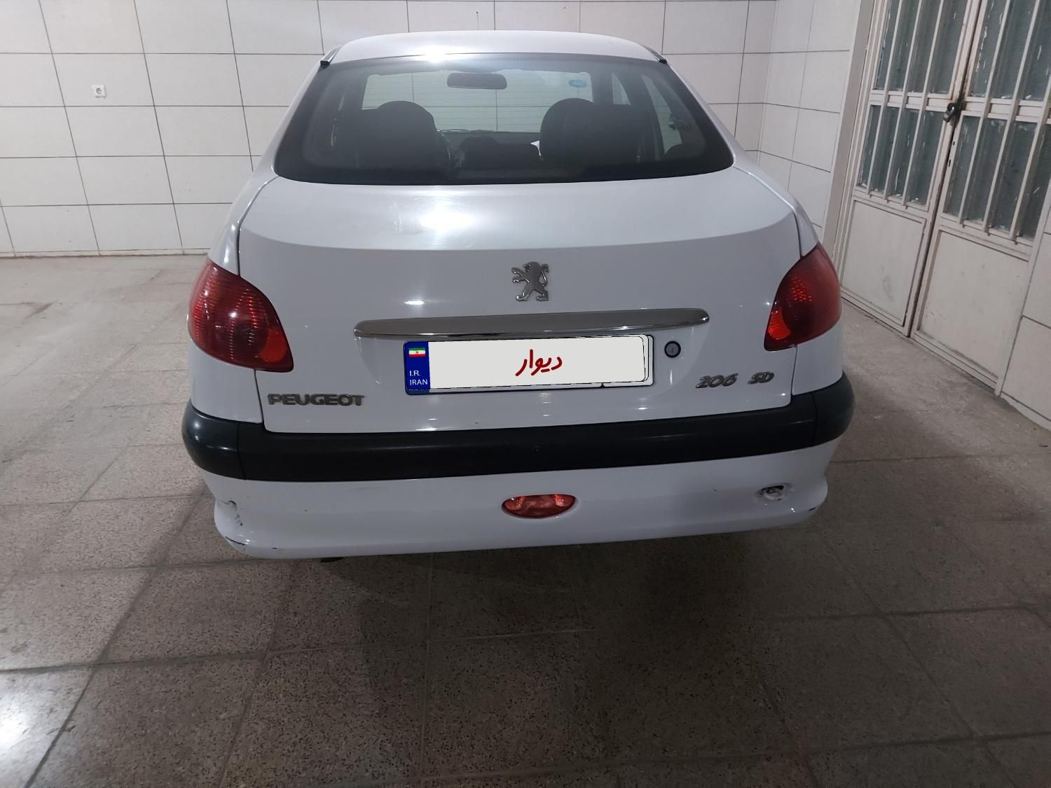 پژو ۲۰۶ صندوق دار v8 - 1390