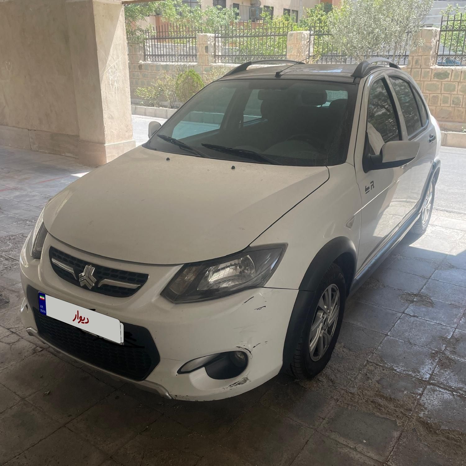 خودرو کوییک، R آگهی ann_19345729