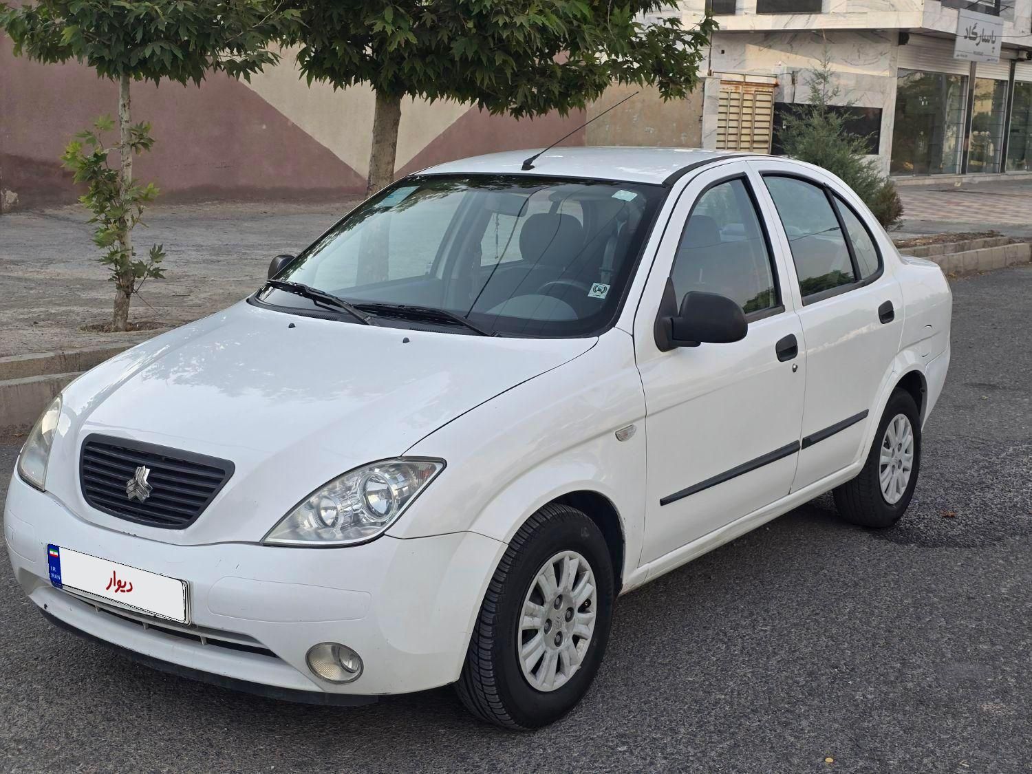 تیبا صندوق دار SX - 1398