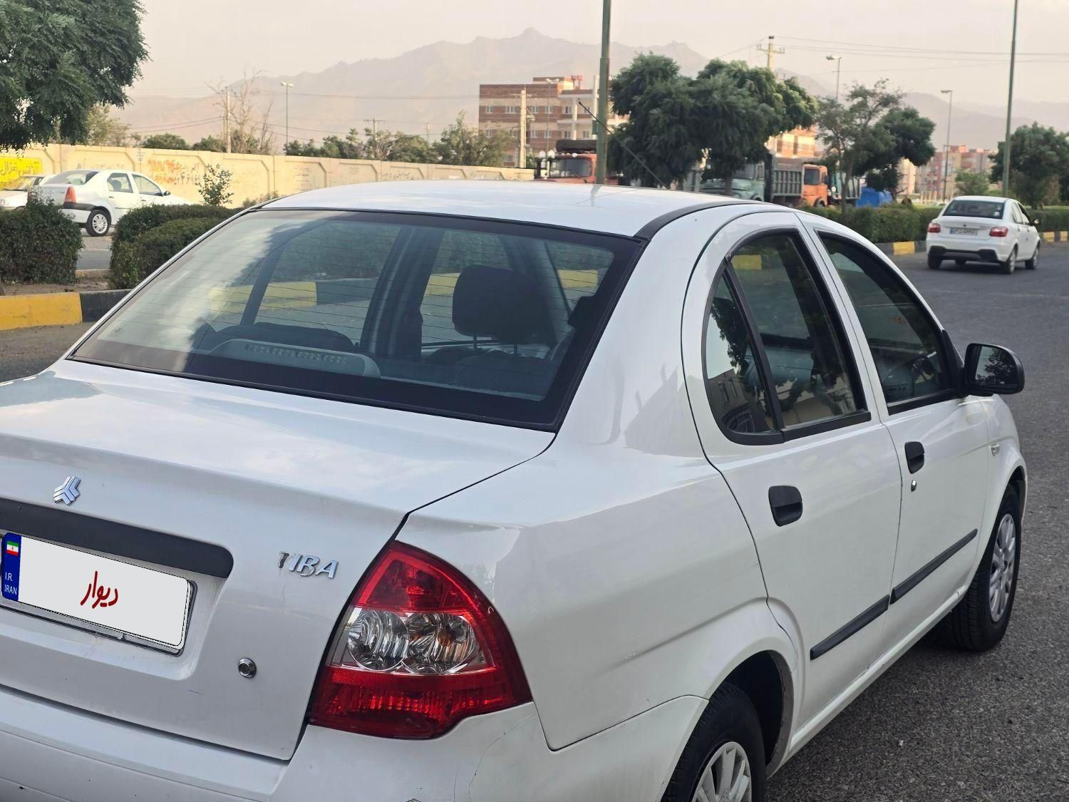 تیبا صندوق دار SX - 1398