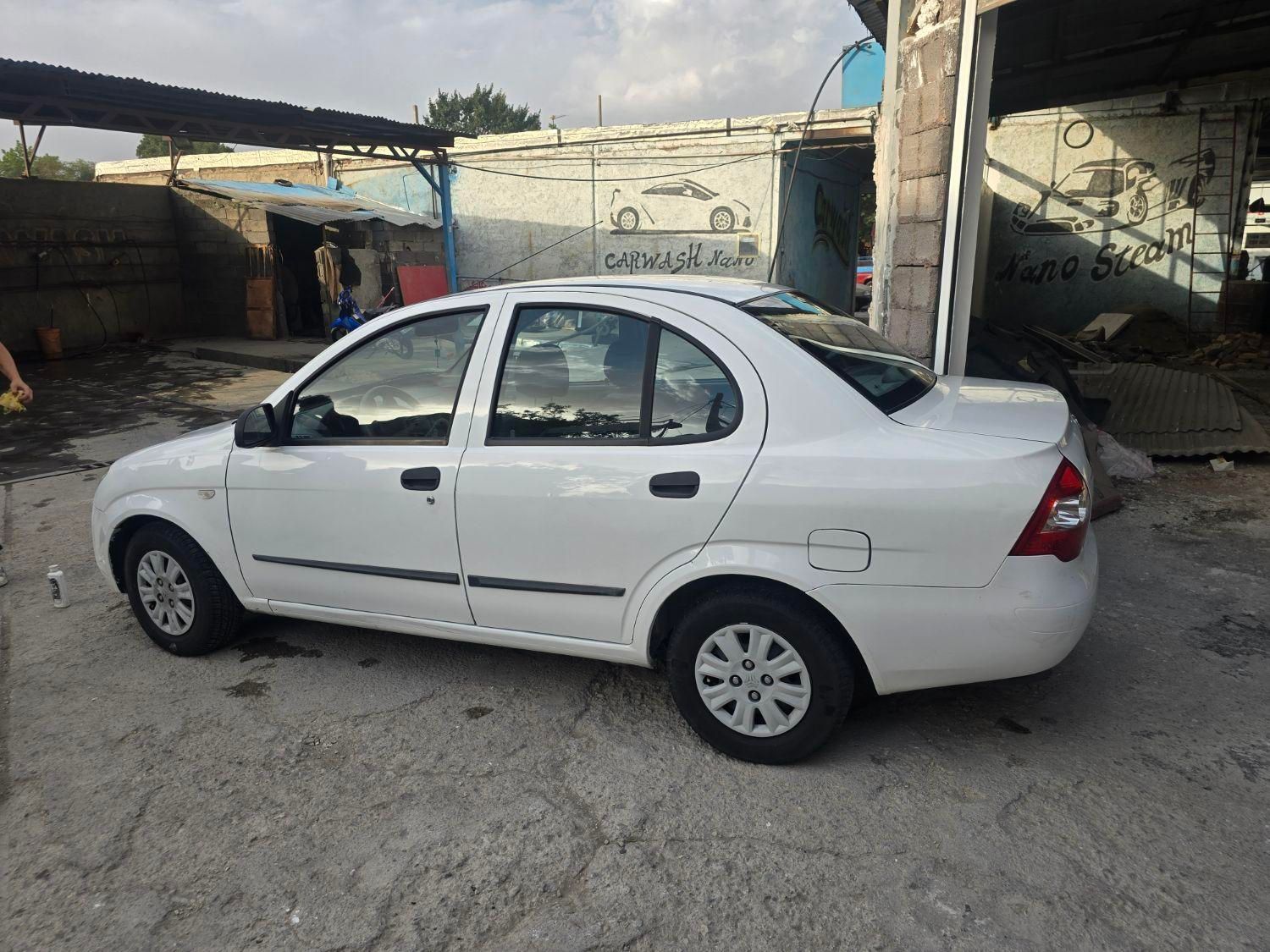 تیبا صندوق دار SX - 1398
