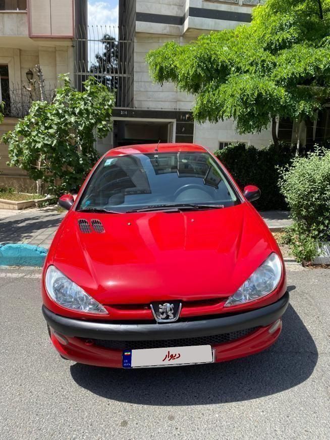 پژو ۲۰۶ صندوق دار v8 - 1397