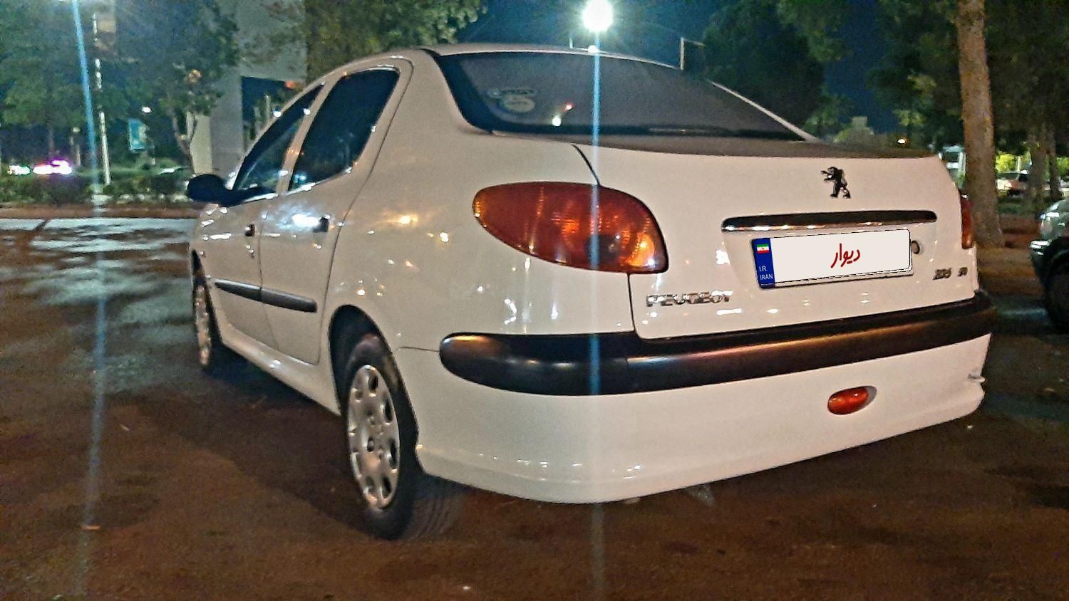 پژو ۲۰۶ صندوق دار v8 - 1399