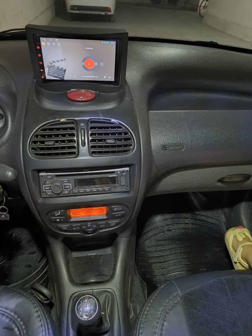 پژو ۲۰۶ صندوق دار v8 - 1393