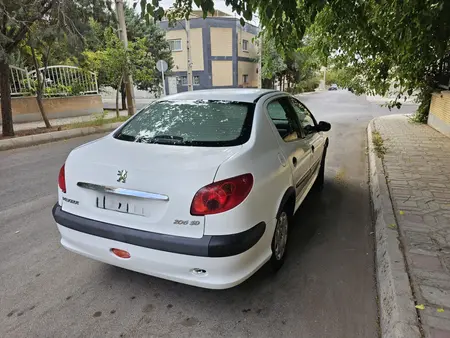 پژو ۲۰۶ صندوق دار v9 - 1390