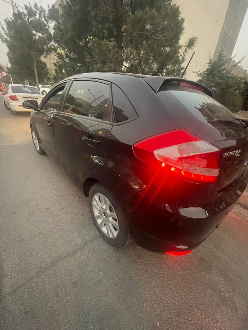 ام وی ام 315 هاچ بک اسپرت لاکچری - 1395