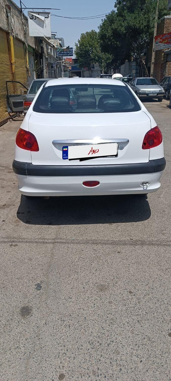پژو ۲۰۶ صندوق دار v8 - 1390
