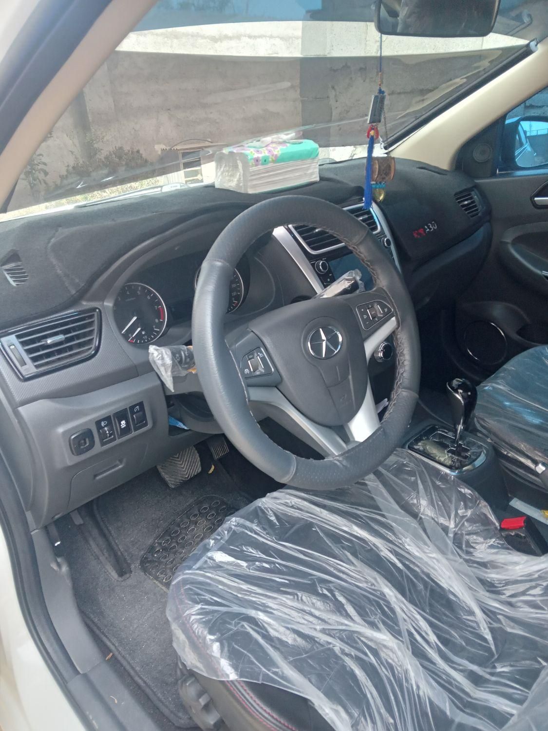 جک J4 اتوماتیک ساده - 1402