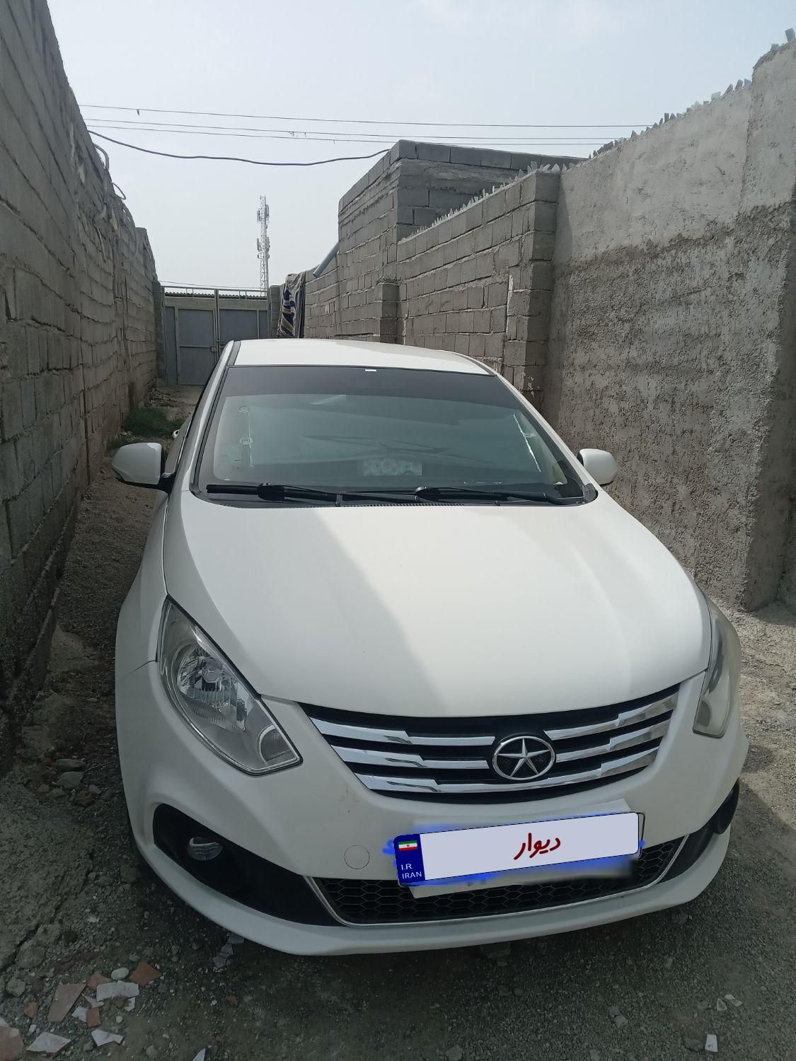 جک J4 اتوماتیک ساده - 1402