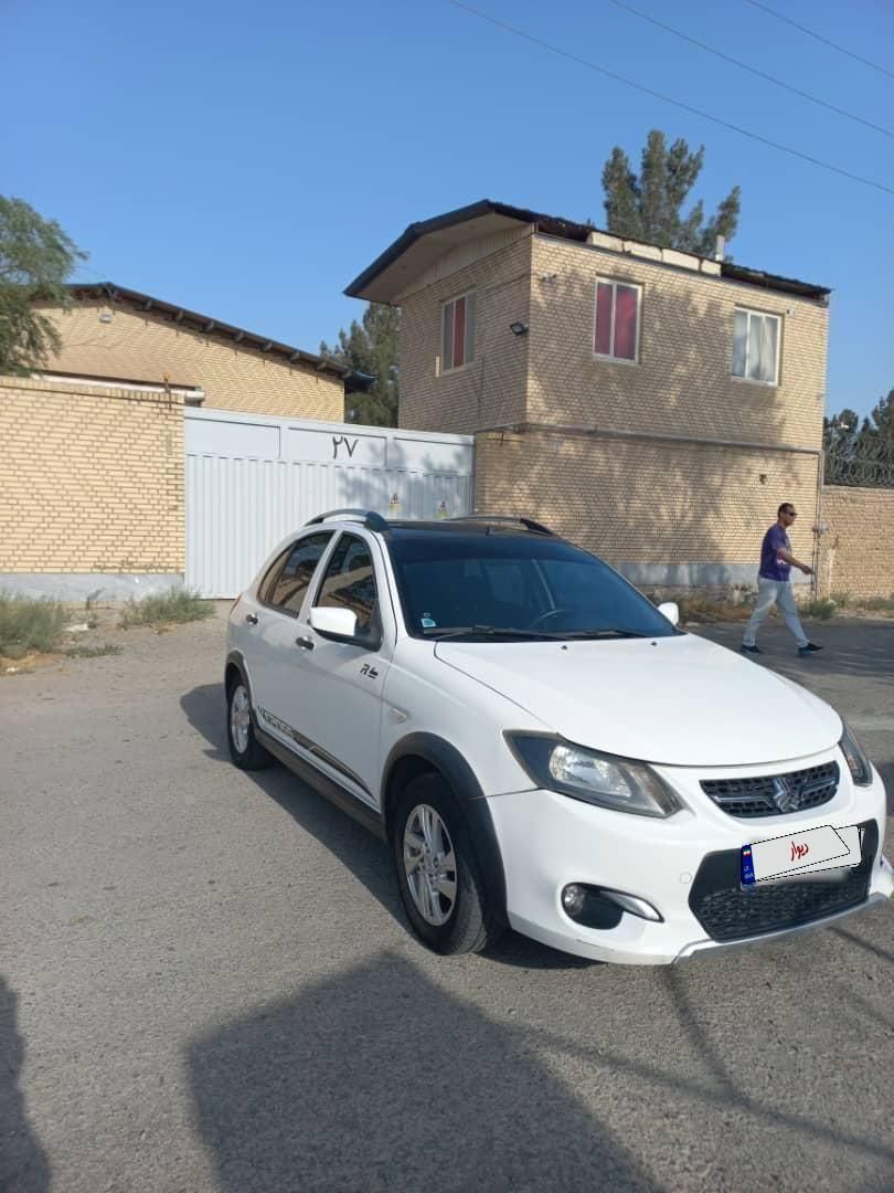 کوییک R دنده‌ای - 1399