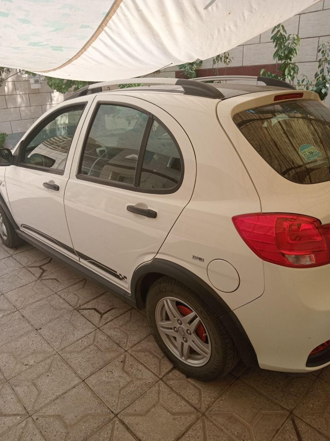 خودرو کوییک، R آگهی ann_19346190