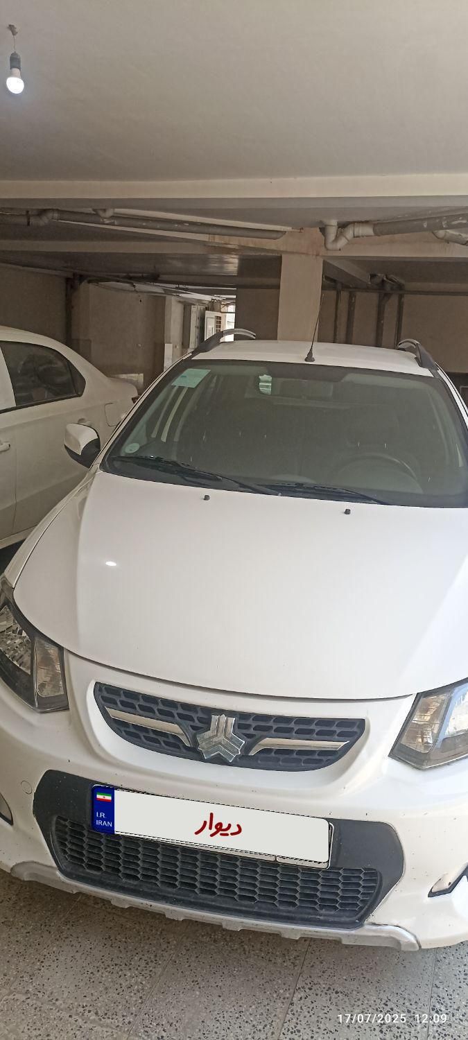 خودرو کوییک، معمولی آگهی ann_19346292