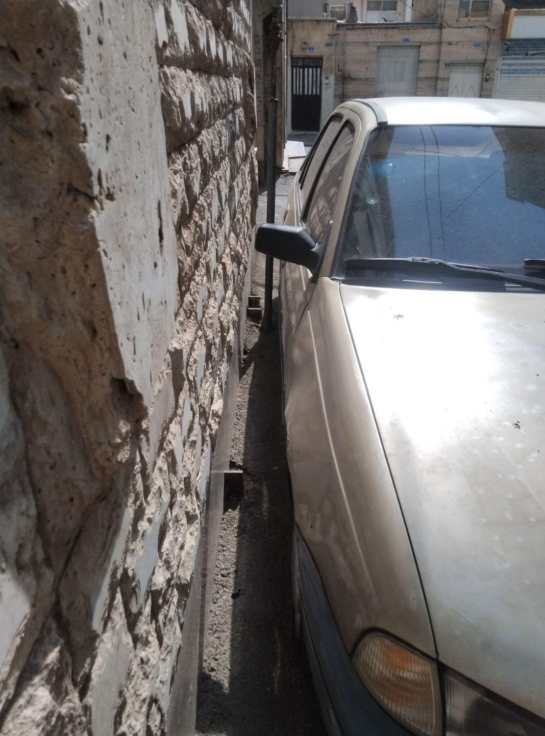 دوو سیلو سدان - 1380