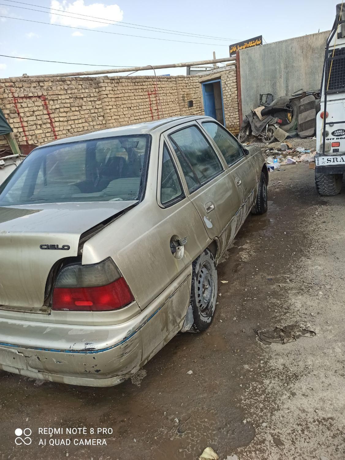 دوو سیلو سدان - 1381