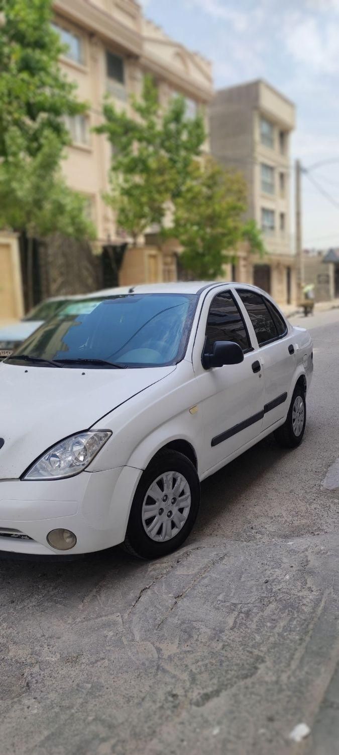 تیبا صندوق دار SX - 1393