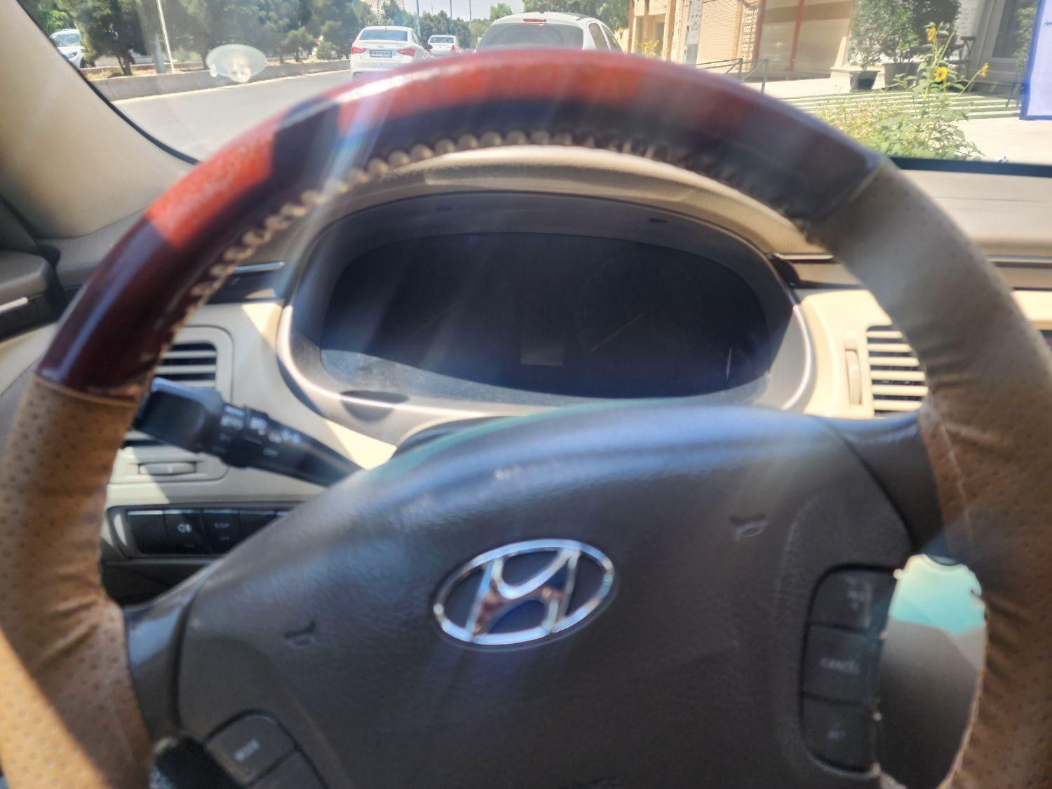 هیوندای آزرا (گرنجور) 3300cc - 2010
