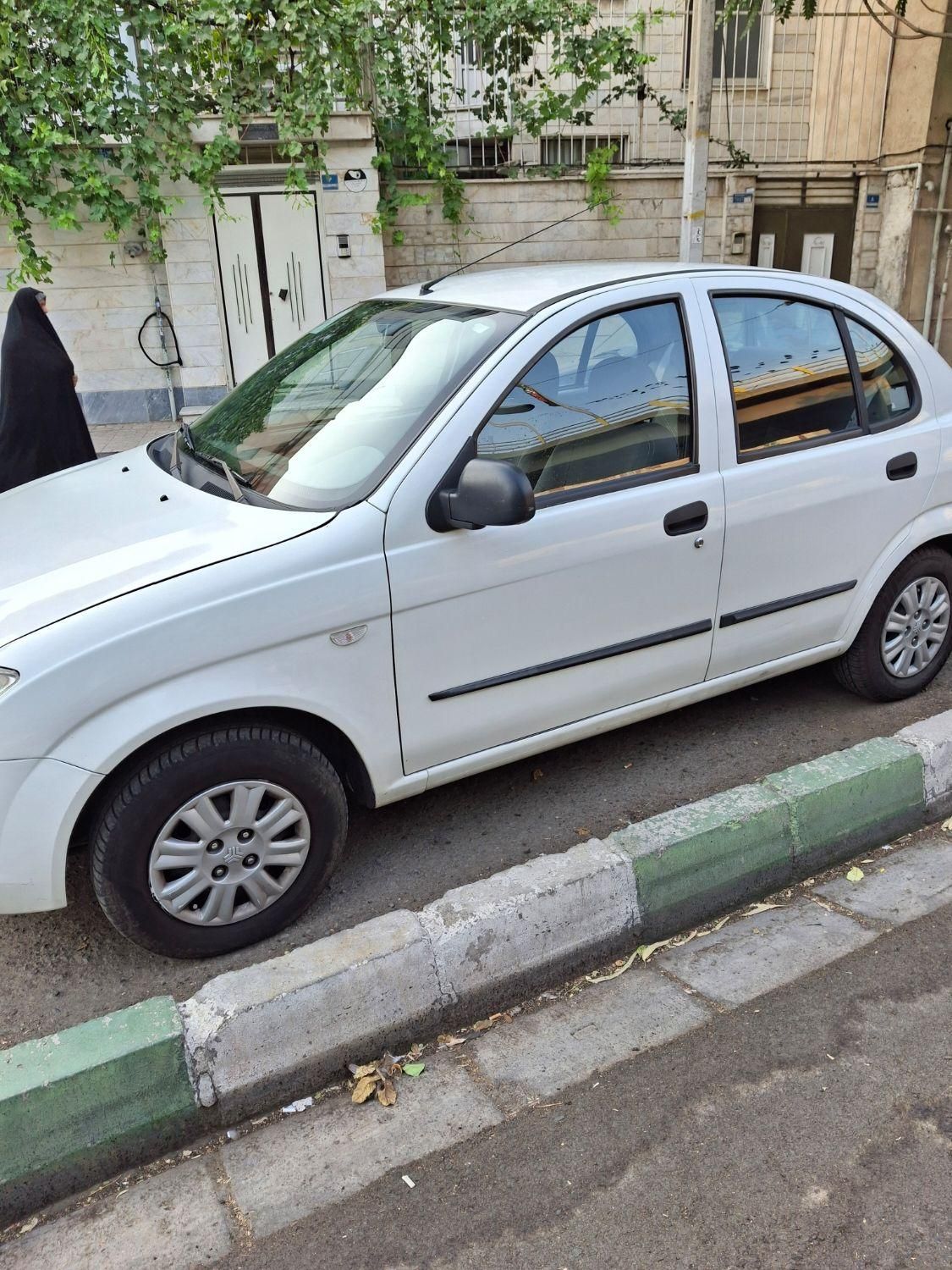 تیبا صندوق دار SX - 1400