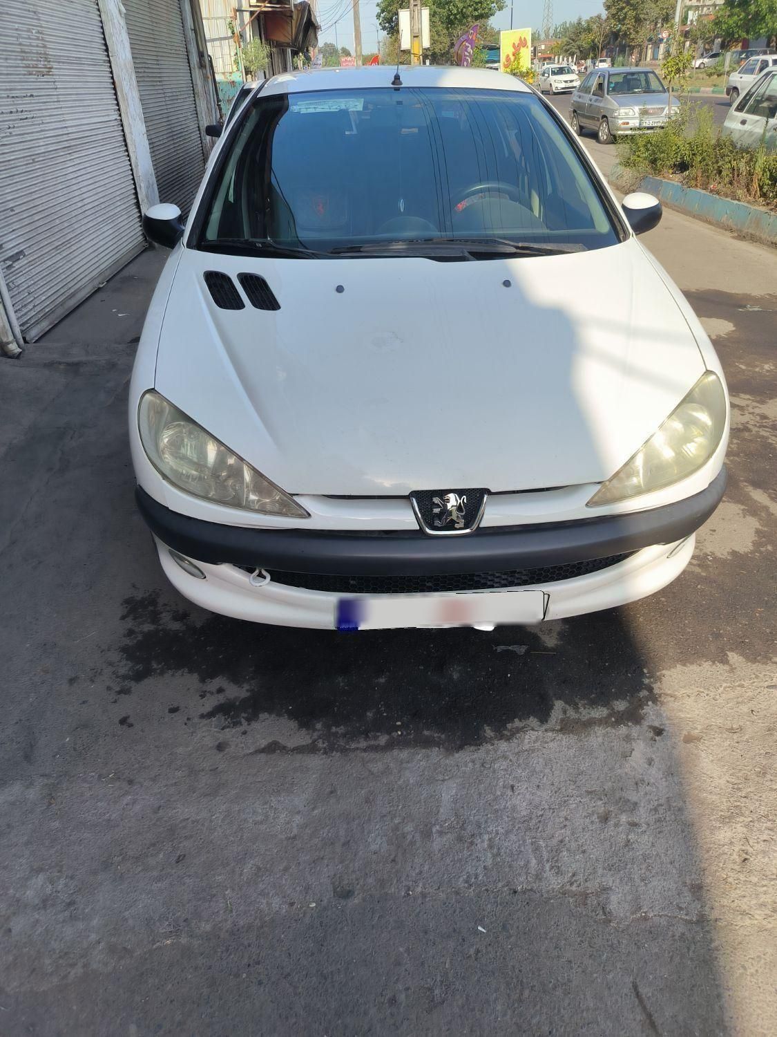 پژو ۲۰۶ صندوق دار v8 - 1393