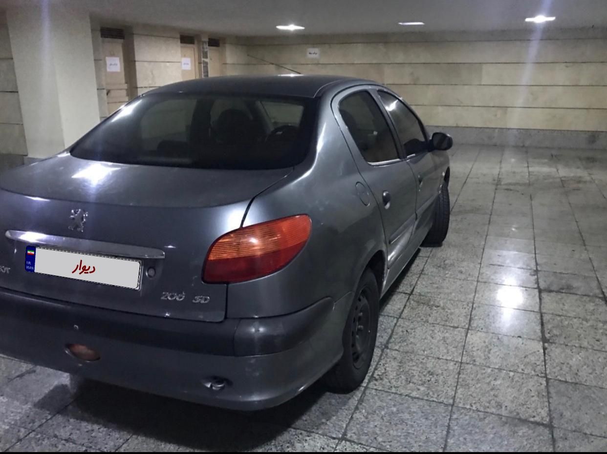 پژو ۲۰۶ صندوق دار v20 - 1389