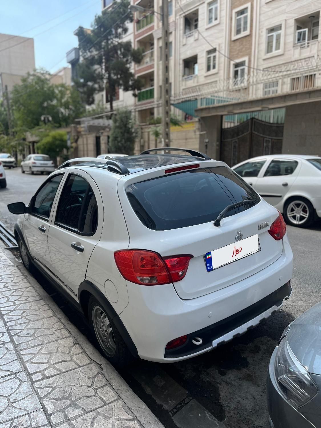 کوییک R دنده‌ای - 1399