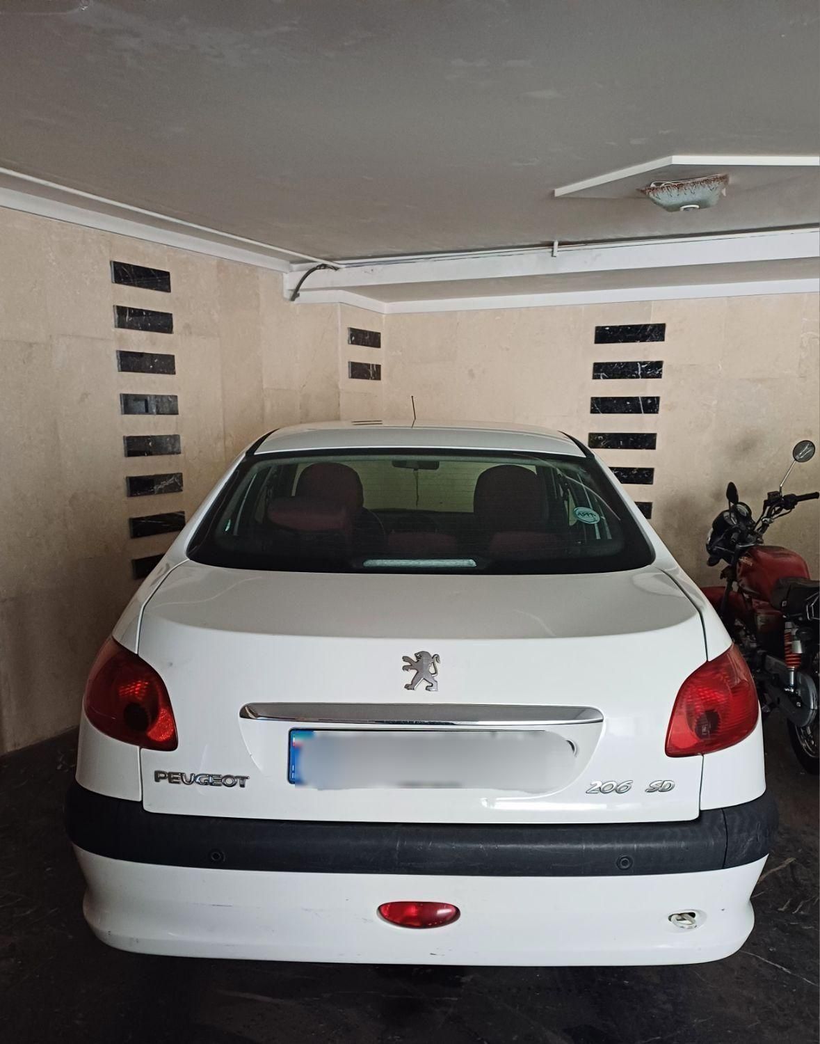 پژو ۲۰۶ صندوق دار v8 - 1394