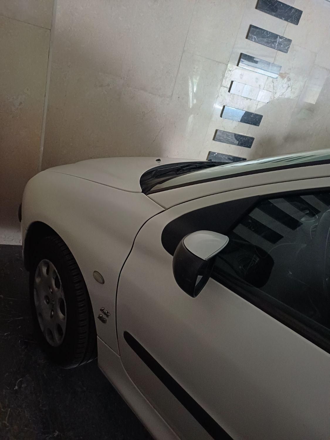 پژو ۲۰۶ صندوق دار v8 - 1394