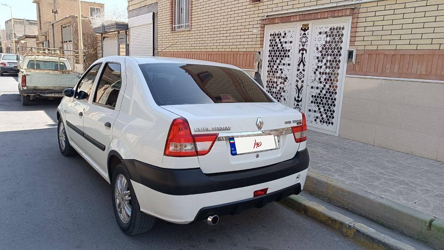 خودرو رنو، پارس تندر آگهی ann_19347483