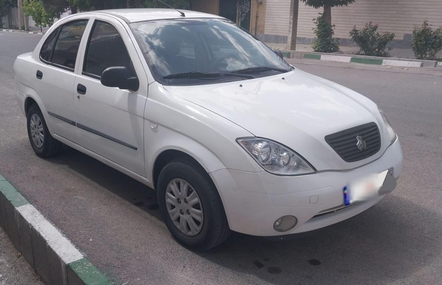 تیبا صندوق دار SX - 1399