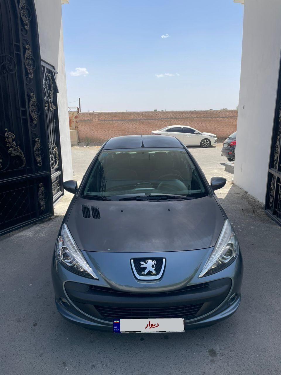 پژو 207 اتوماتیک - 1390