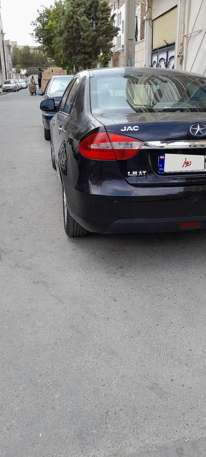 جک J5 اتوماتیک - 1394