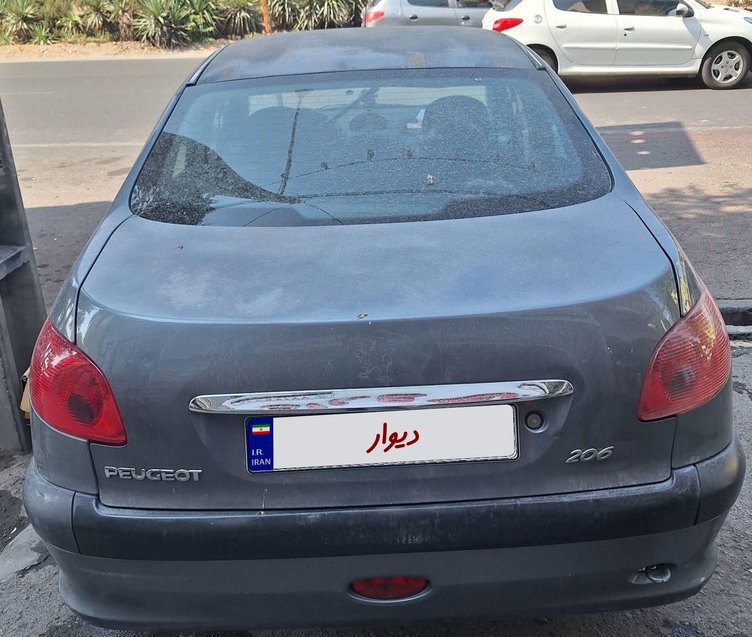 پژو ۲۰۶ صندوق دار v20 - 1388