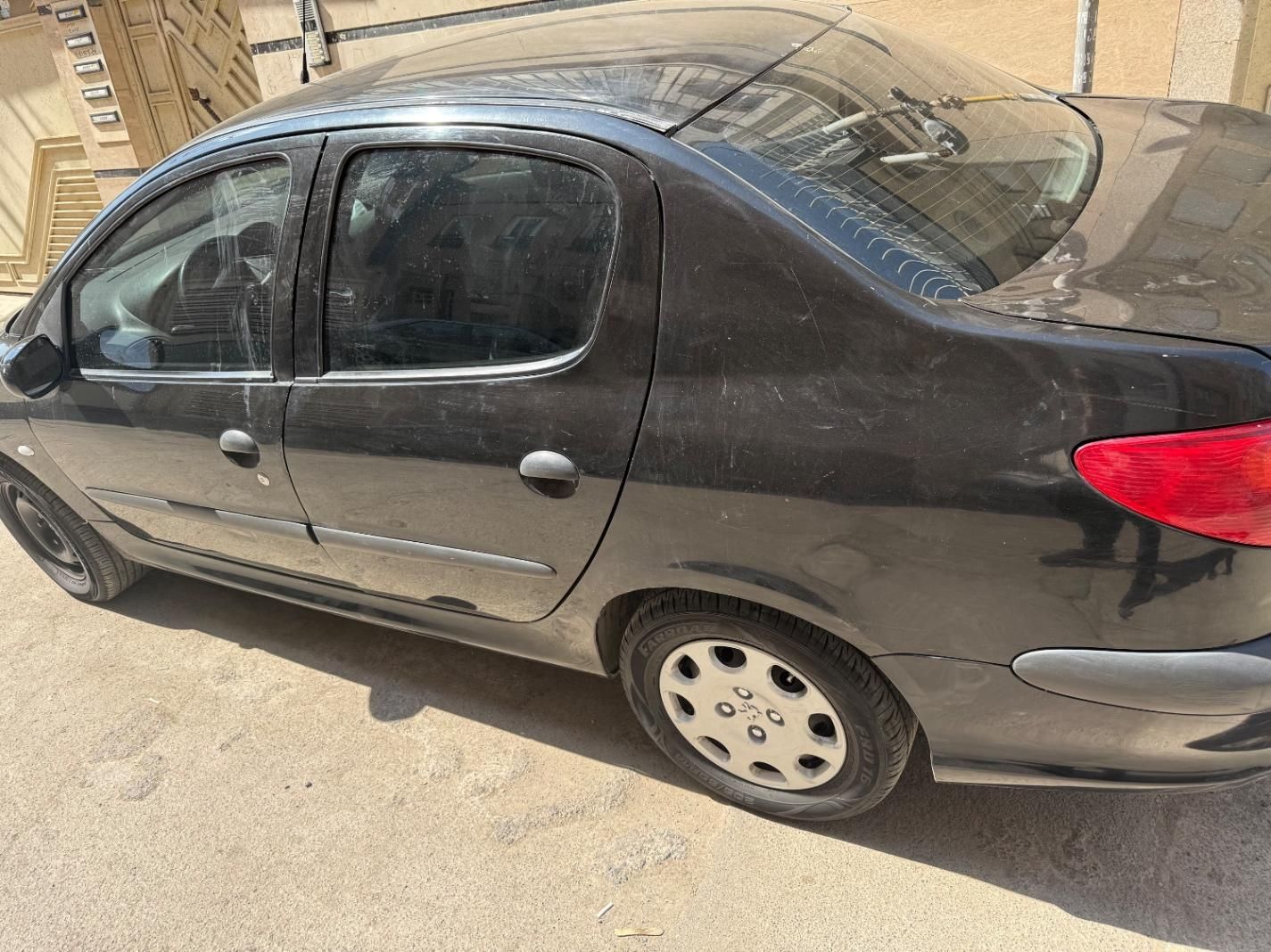 پژو ۲۰۶ صندوق دار v8 - 1390