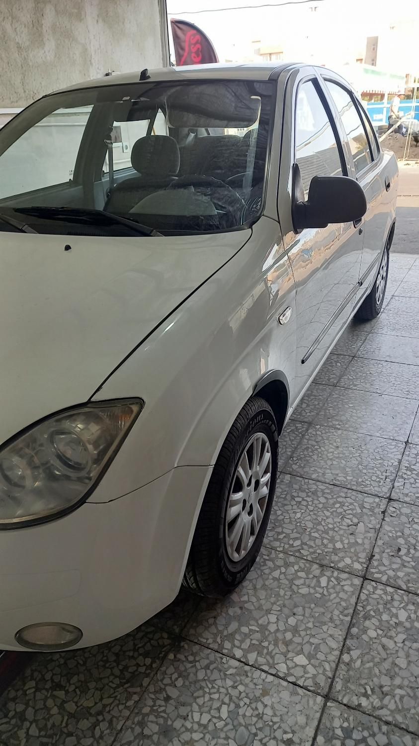تیبا صندوق دار SX - 1396