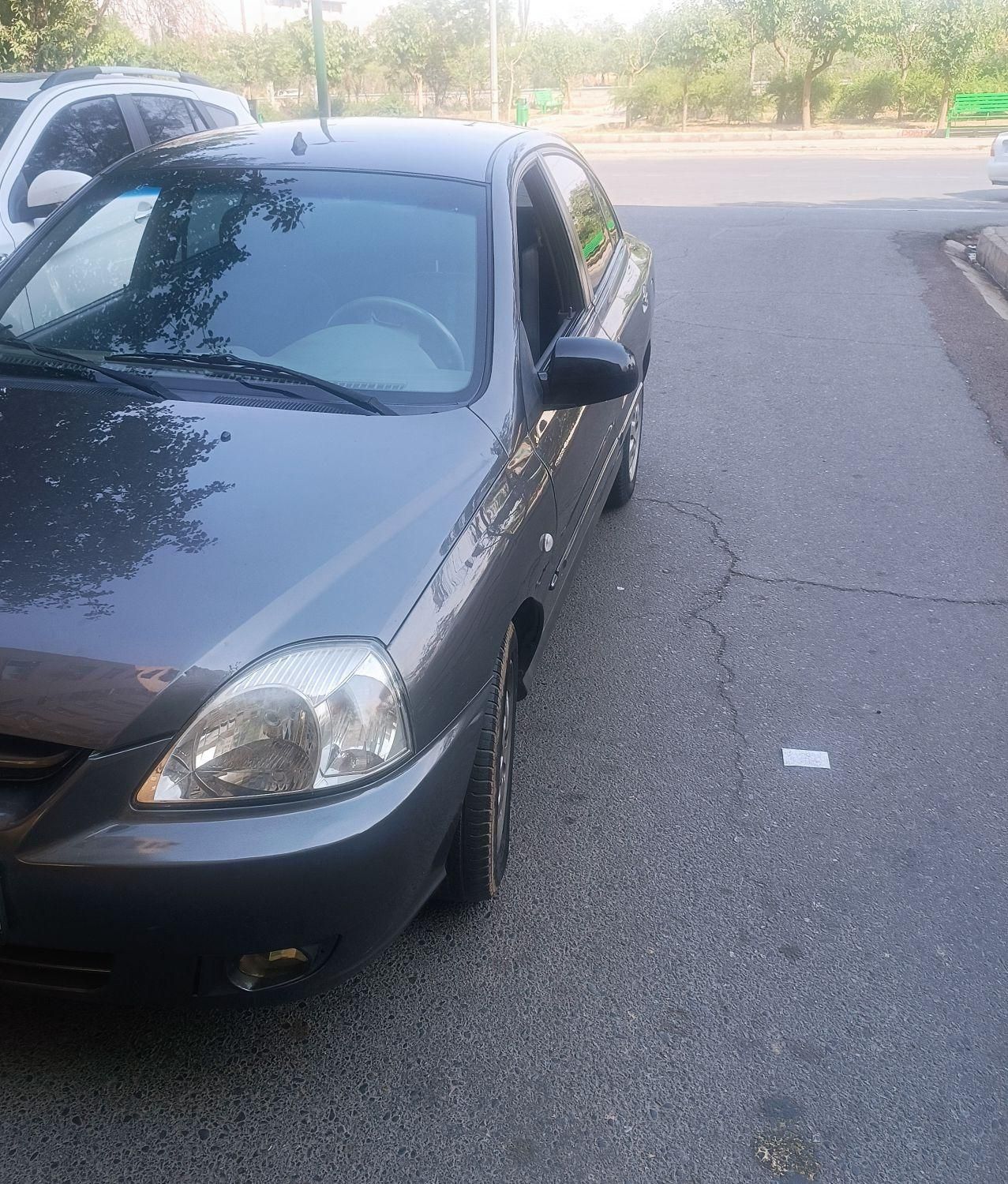 کیا ریو صندوقدار نیمه فول UB - 1389