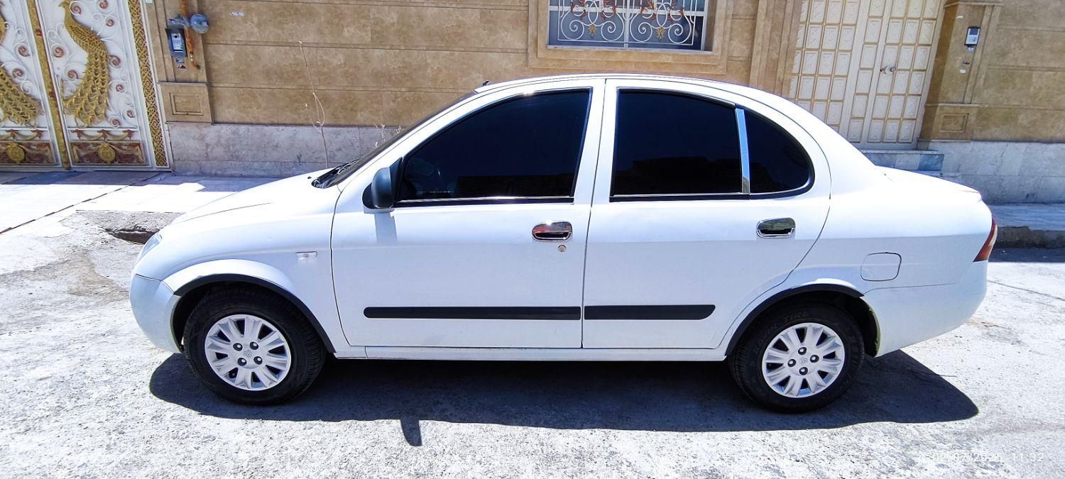 تیبا صندوق دار SX - 1393